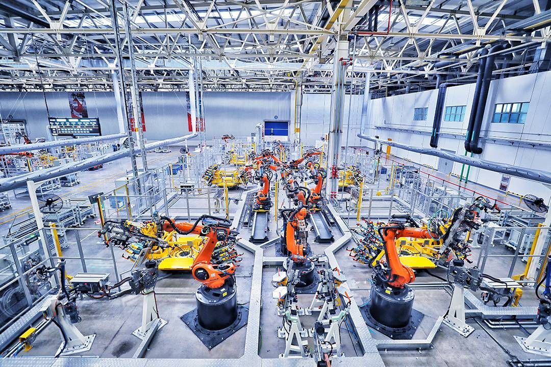 走进北汽蓝谷麦格纳工厂:揭秘高端新能源汽车应有的机械素质